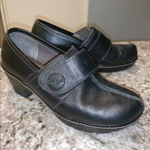 Women’s Black Button with Velcro Euro Soft Shoes